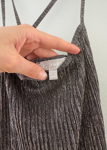 Twist Gri Piliseli Askılı Midi Kadın Atlet