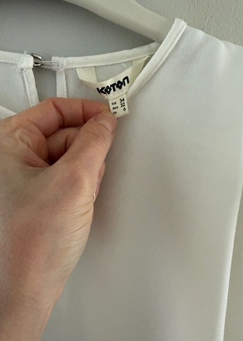 Kadın Beyaz Piliseli Uzun Kollu Bluz - Görsel 2