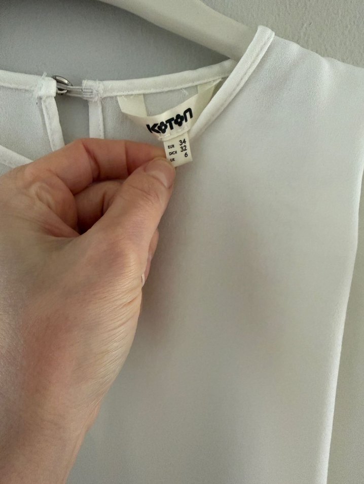 Kadın Beyaz Piliseli Uzun Kollu  Bluz - Görsel 2