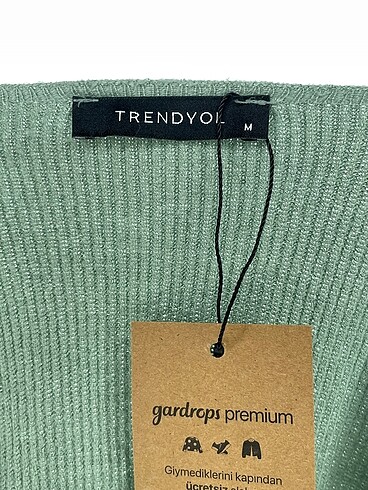 m Beden yeşil Renk Trendyol & Milla Bluz %70 İndirimli.