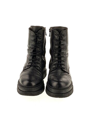 38 Beden Vintage Love Bot %70 İndirimli.