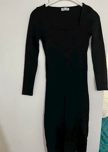 Siyah kare Yaka Uzun Kollu Midi Triko Elbise - Görsel 4