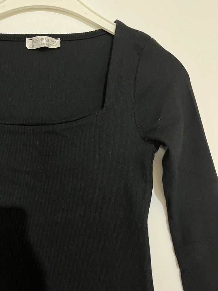 Siyah kare Yaka Uzun Kollu Midi Triko Elbise - Görsel 3