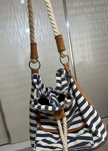 Püsküllü Lacivert Zebra Desenli Kadın Çanta - Görsel 2