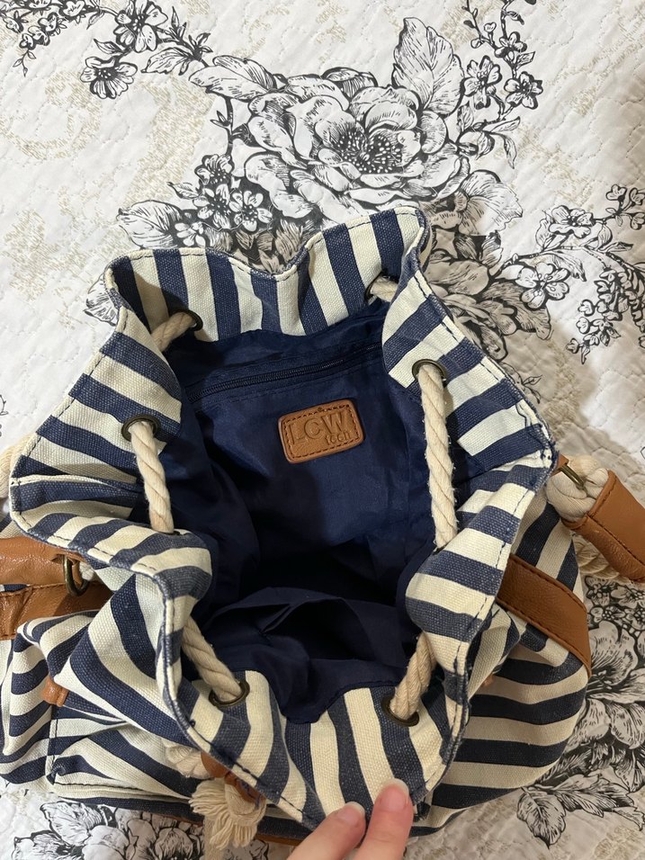 Püsküllü Lacivert Zebra Desenli Kadın Çanta - Görsel 3