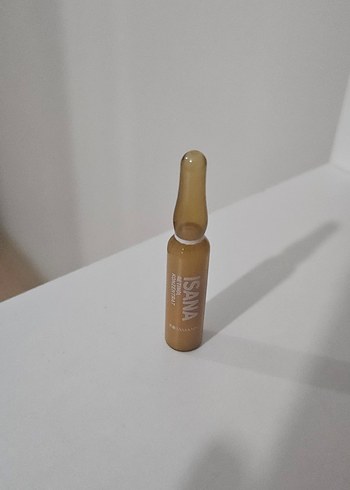 Beden Renk Isana Retinol Ampul