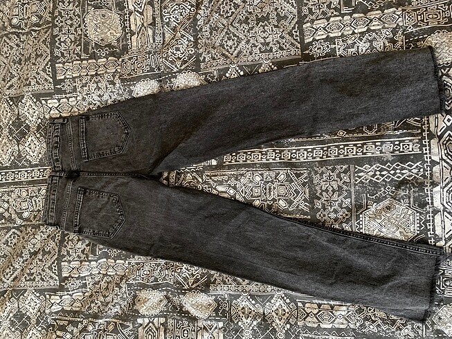 34 Beden siyah Renk Straight jean