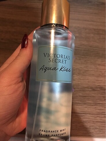 Aqua kiss Victoria secret vucut spreyi