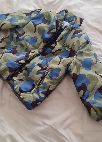 Zara Kahverengi Kamuflaj Fermuarlı Erkek Çocuk Mont