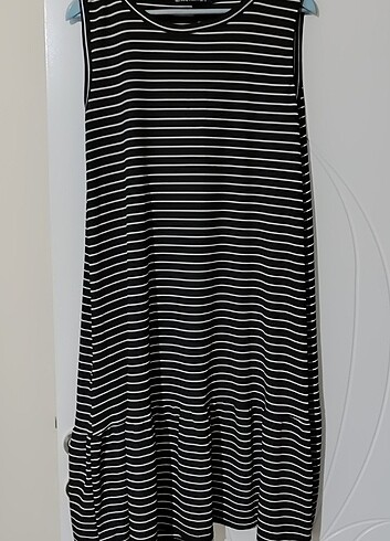 xl Beden Midi elbise
