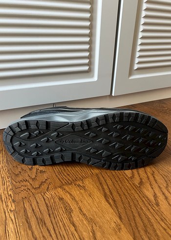 SIFIR COLUMBIA ERKEK WATERPROOF 45 NUMARA SIYAH AYAKKABI - Görsel 5