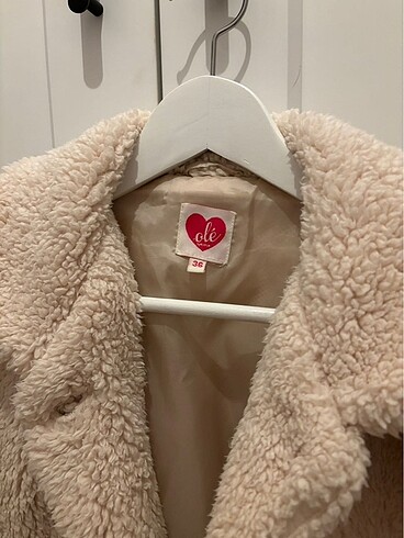 36 Beden Peluş Mont