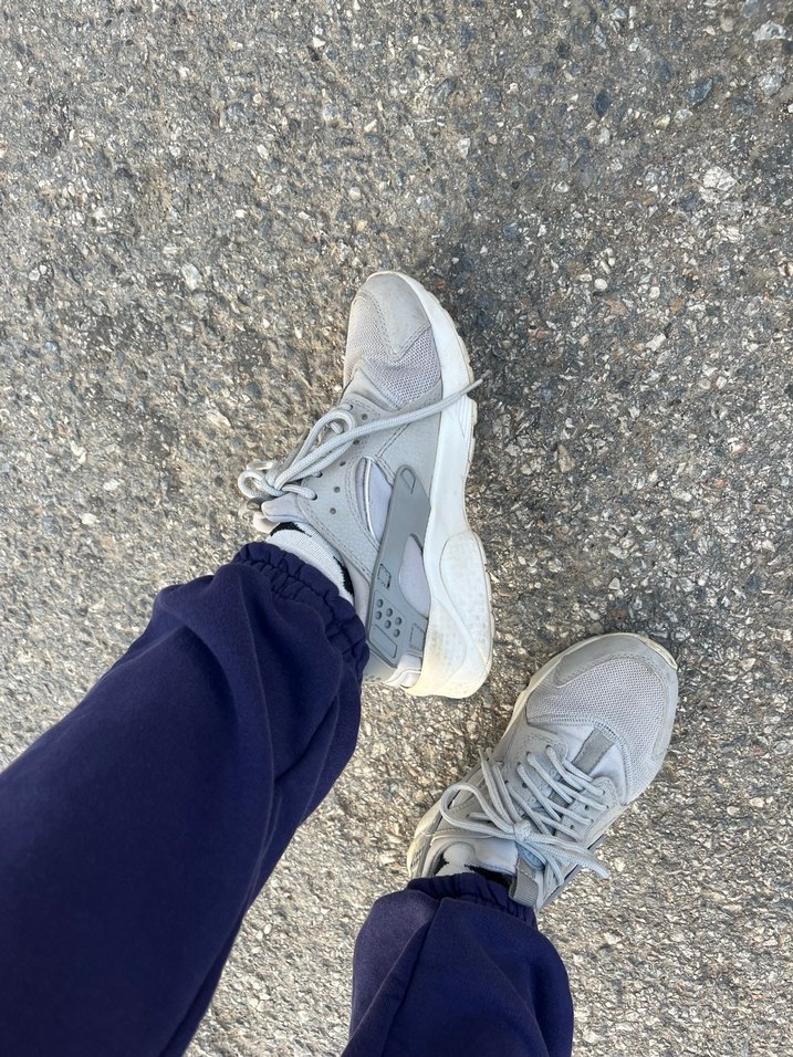 Gri Bağcıklı İnce Topuklu Kadın Spor Ayakkabı - Görsel 2