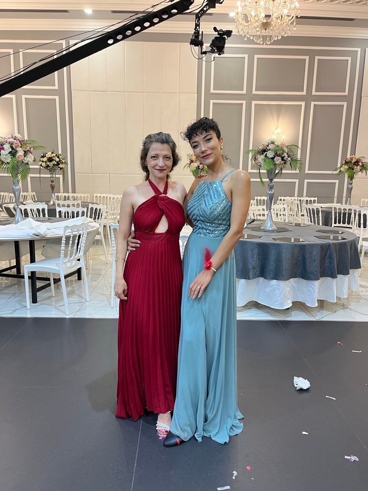 Bordo Pilili Uzun Straplez Kadın Elbise - Görsel 2