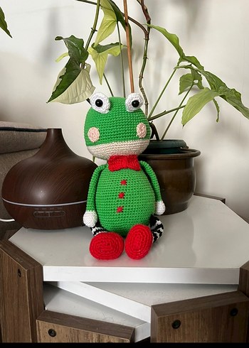 Amigrumi Renkli Örgü Kurbağa Oyuncak - Görsel 2