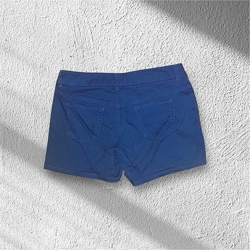 LC Waikiki Lacivert mini şort