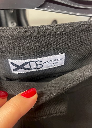 Kadın Siyah Kumaş Kemerli Pantolon - Görsel 3