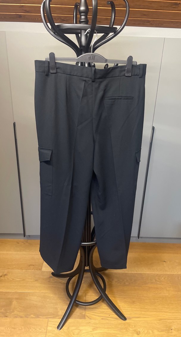 Siyah Bel Detaylı Kadın Kumaş Pantolon - Görsel 3