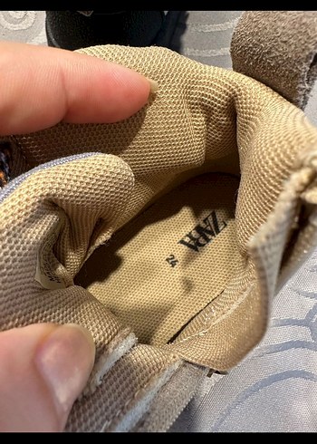 Zara Bej Erkek Çocuk Bağcıklı Bot