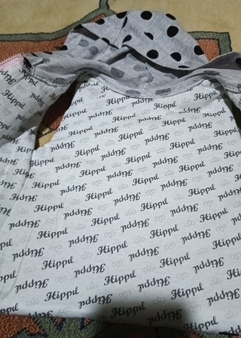 Kız Çocuk Gri Kapüşonlu Puantiyeli Yelek - Görsel 4