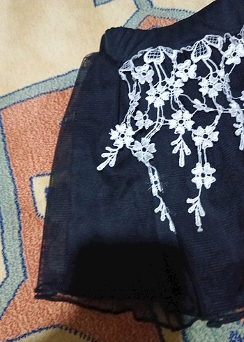 Kız Çocuk Siyah Nakışlı Dantel Etek - Görsel 3