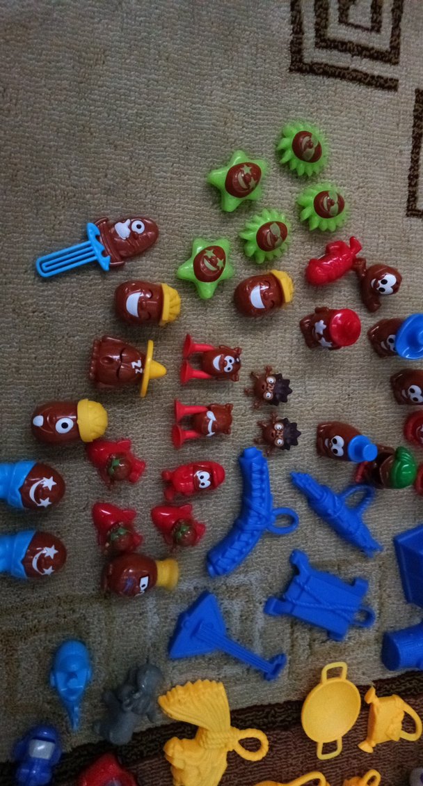 Renkli Çeşitli Aksiyon Figürleri Seti - Görsel 2