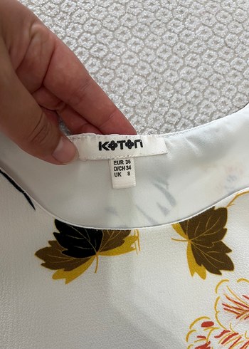 36 Beden Çiçek Desenli Kolsuz Midi Bluz