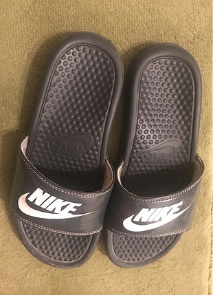 38 Beden siyah Renk Nike terlik