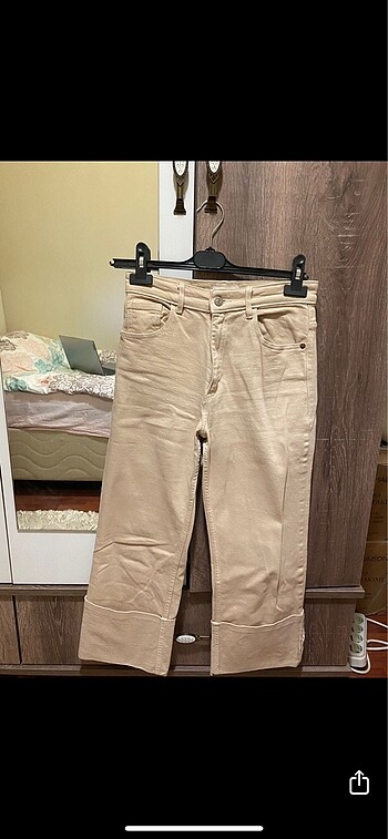 Mango Mango Jean