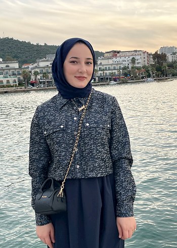 Lacivert etek üst takım 1 kere tek giydim çok güzel bir takım - Görsel 2