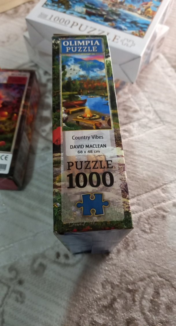 Çok Renkli Koyu Tonlarda Puzzle Parçaları - Görsel 3