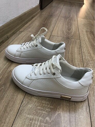 inci Kadin Sneaker