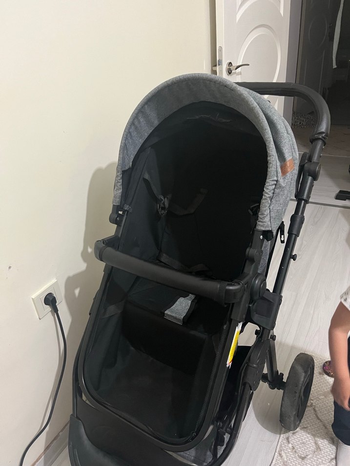 Gri Bebek Arabası - Görsel 4