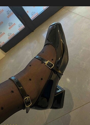 Zara Siyah rugan ayakkabı 