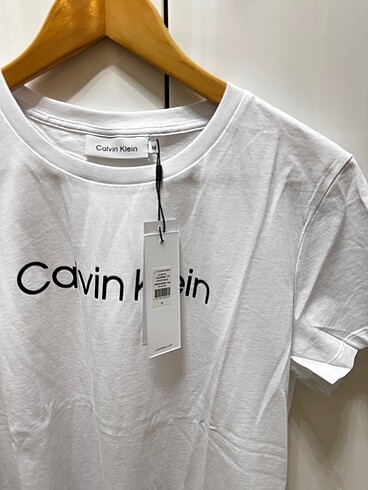 l Beden Calvin Klein