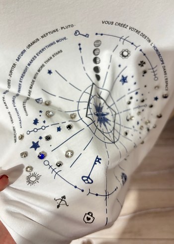 Bohem Desenli Beyaz Kadın Tişört - Görsel 6