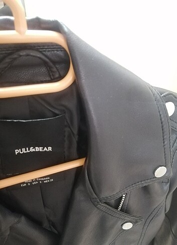 s Beden Pull and Bear deri ceket