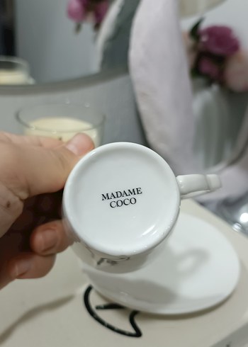 Beyaz Porselen Fincan ve Tabak Seti - Görsel 2