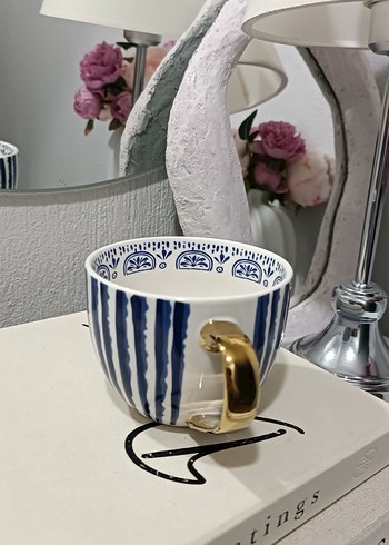 Lacivert Çizgili Altın Saplı Fincan - Görsel 3