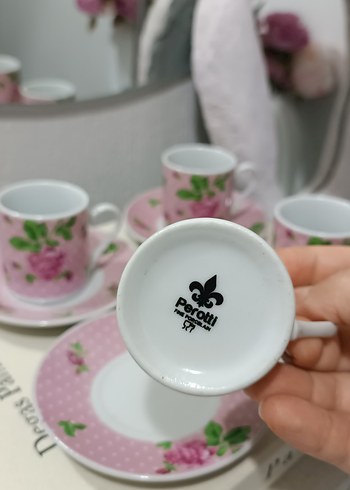Pembe Çiçek Desenli Fincan Seti - Görsel 2