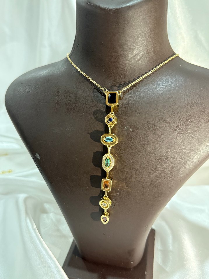 Zincir Detaylı Çok Renkli Uzun Kolye - Görsel 3