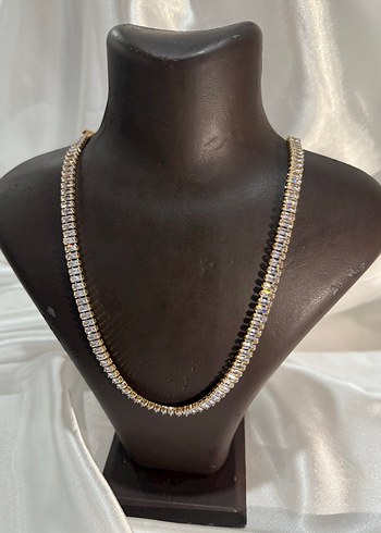 Zincir Detaylı Uzun Altın Kadın Kolye - Görsel 3