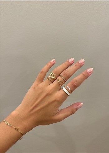 Diğer Kadın Altın Renkli Boncuklu Minimalist Yüzük seti 5li