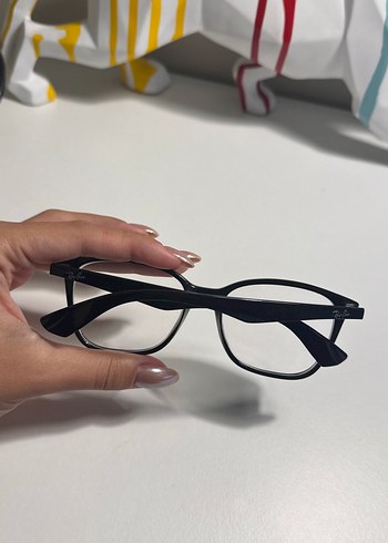 Ray Ban Rayban numaralı gözlük çerçevesi