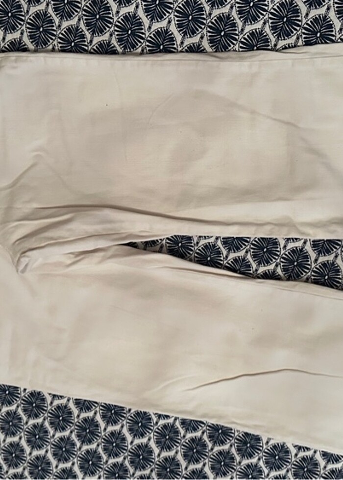 Beyaz kot - Görsel 2