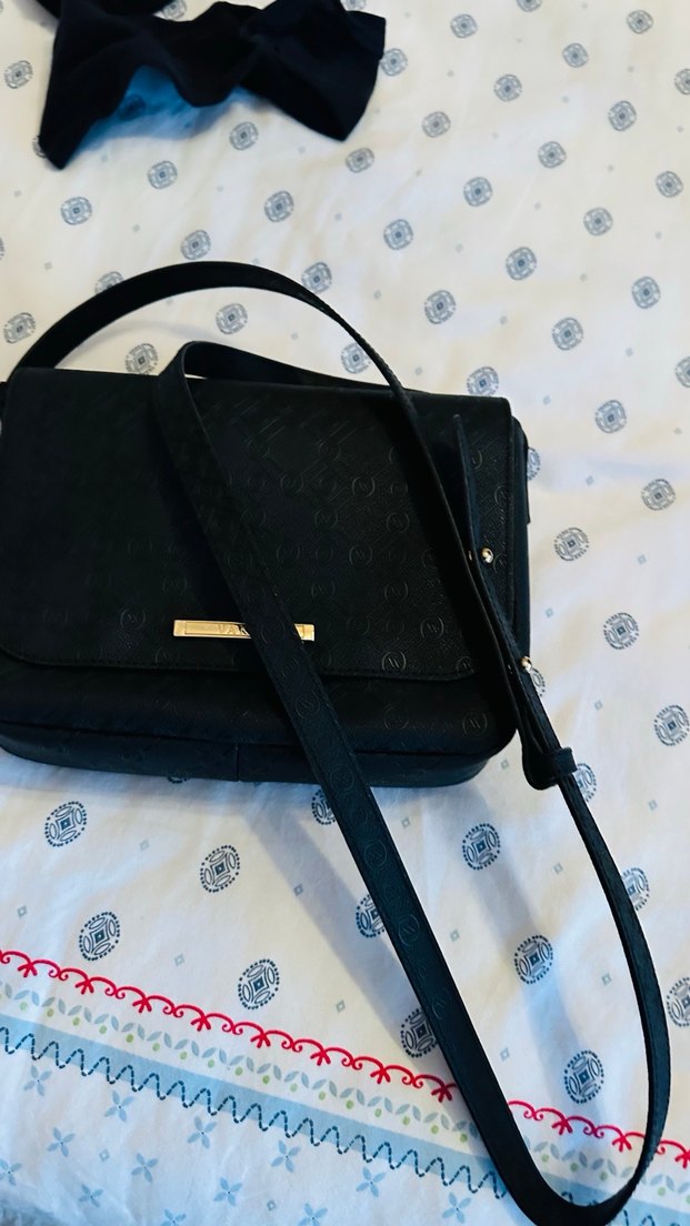 Vakko Siyah Deri Tokalı Kadın Çanta - Görsel 2