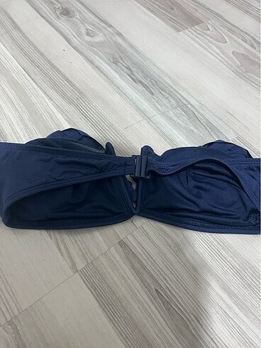 LC Waikiki lcw lacivert bikini üstü