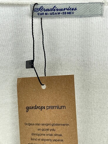 m Beden beyaz Renk Stradivarius Hırka %70 İndirimli.