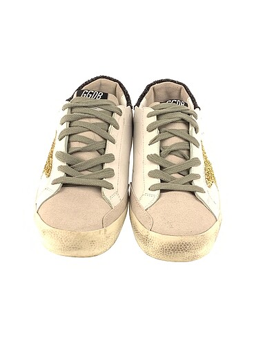 38 Beden Golden Goose Deluxe Spor Ayakkabı %70 İndirimli.