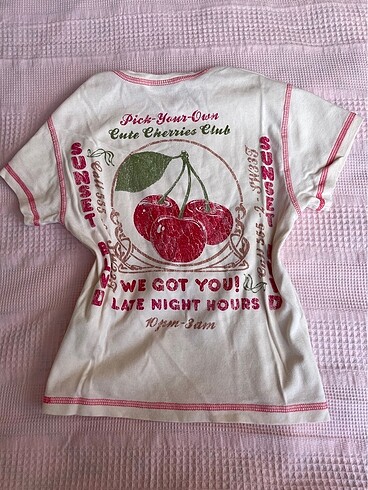 Urban Outfitters Urban outfitters tshirt
